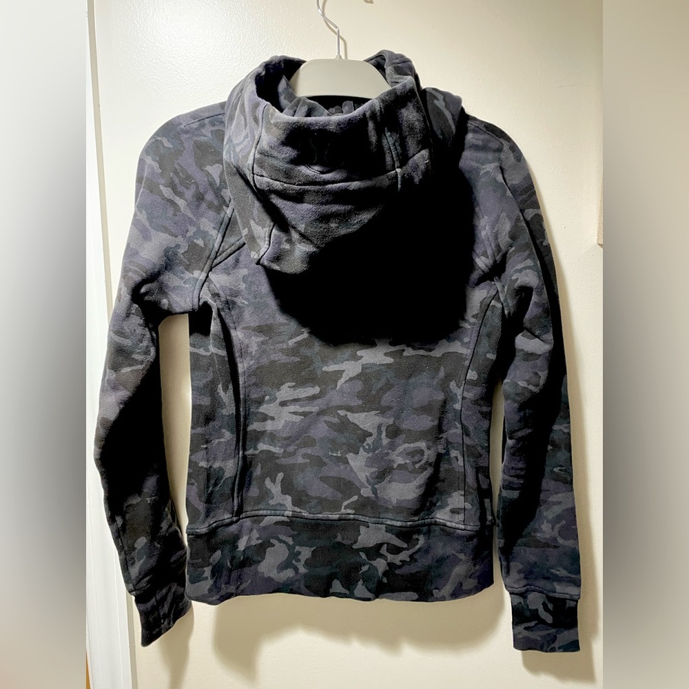 Lululemon Scuba Zip Up Black Camo